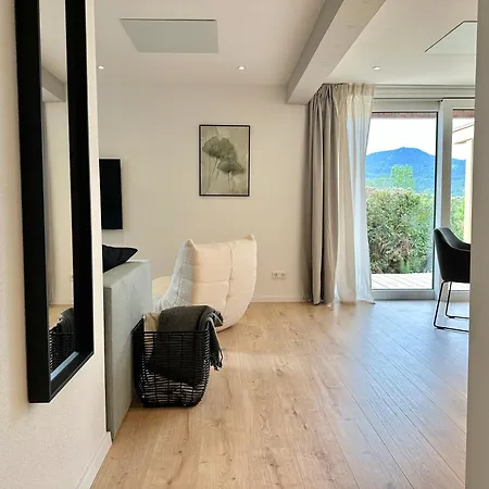 Bergliebe Mit Sauna Und Terrasse Apartment *